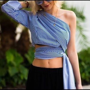 Style Mafia Reese wrap top